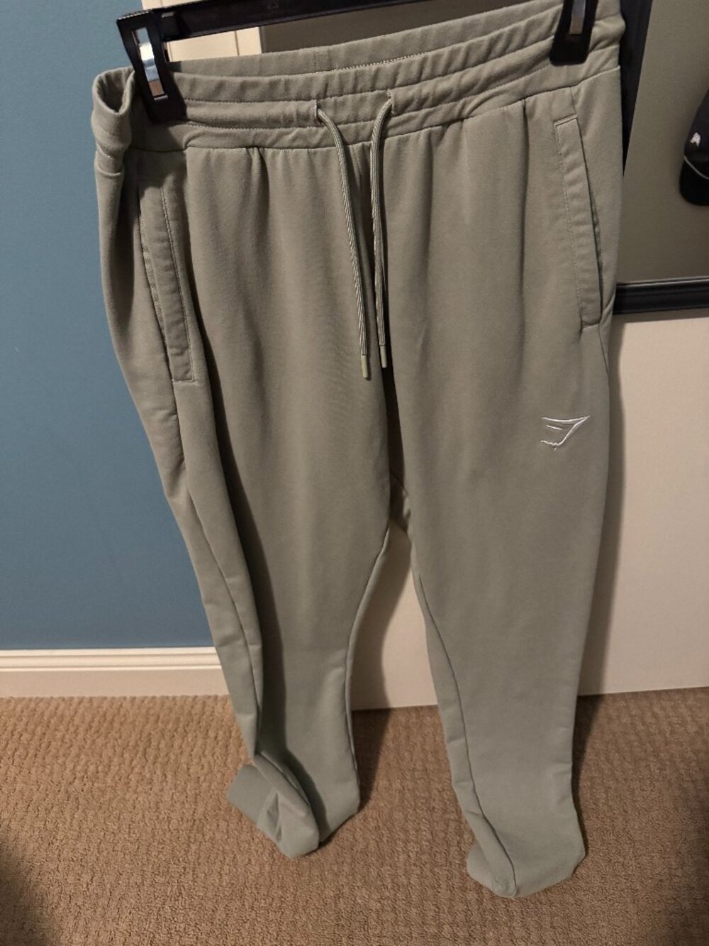 Gymshark Light Green Crest Jogger Small